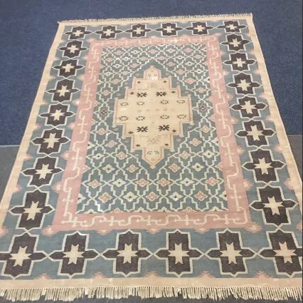 Is it worth restoring the colour in my Rug?