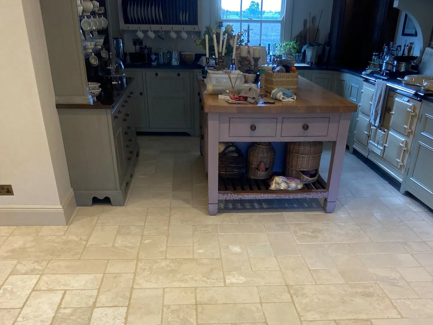What type of tile is best for your kitchen floor?